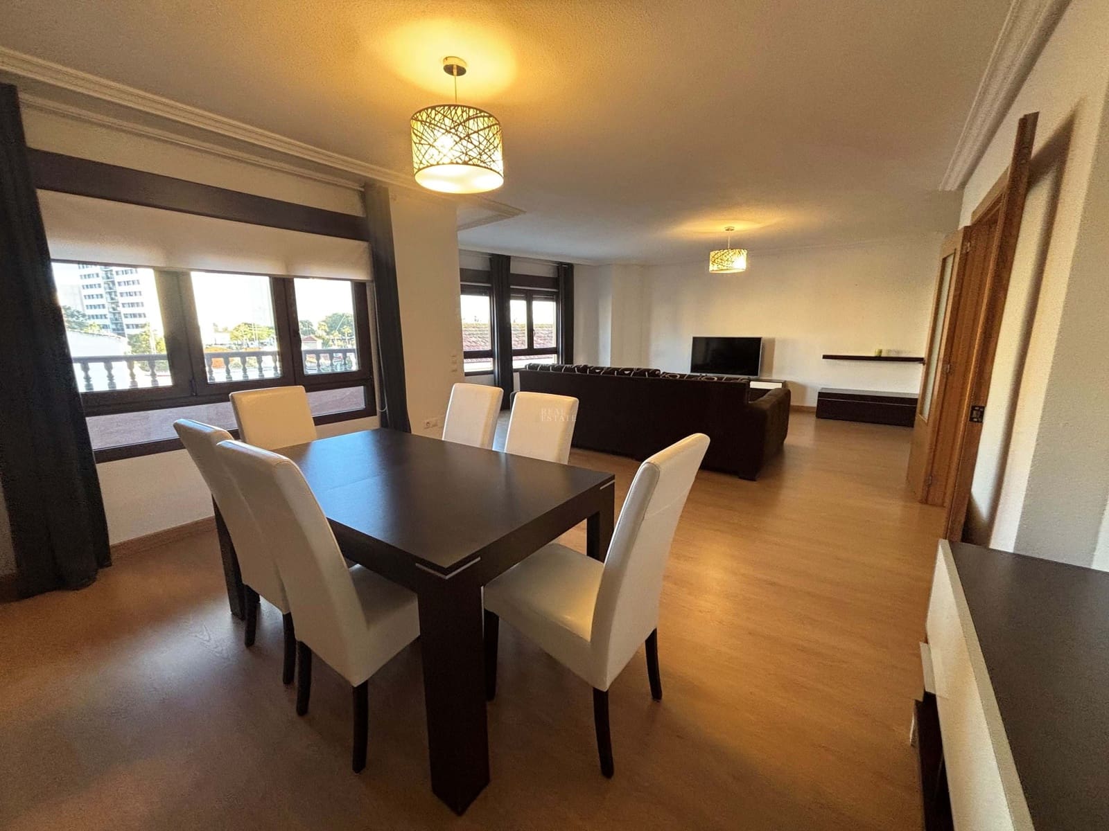 3 makuuhuone Kattohuoneisto myytävänä paikassa El Campello - 324 900 € (Ref: 9548619)