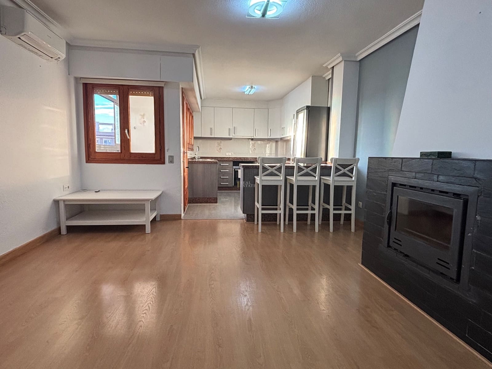 3 makuuhuone Kattohuoneisto myytävänä paikassa El Campello - 324 900 € (Ref: 9548619)