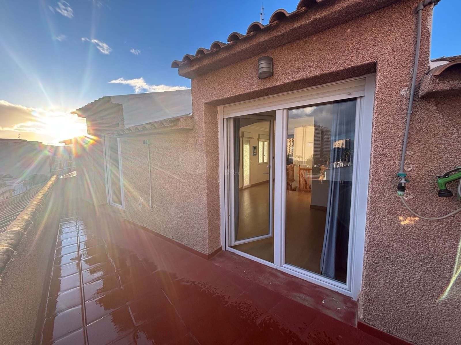 3 makuuhuone Kattohuoneisto myytävänä paikassa El Campello - 324 900 € (Ref: 9548619)