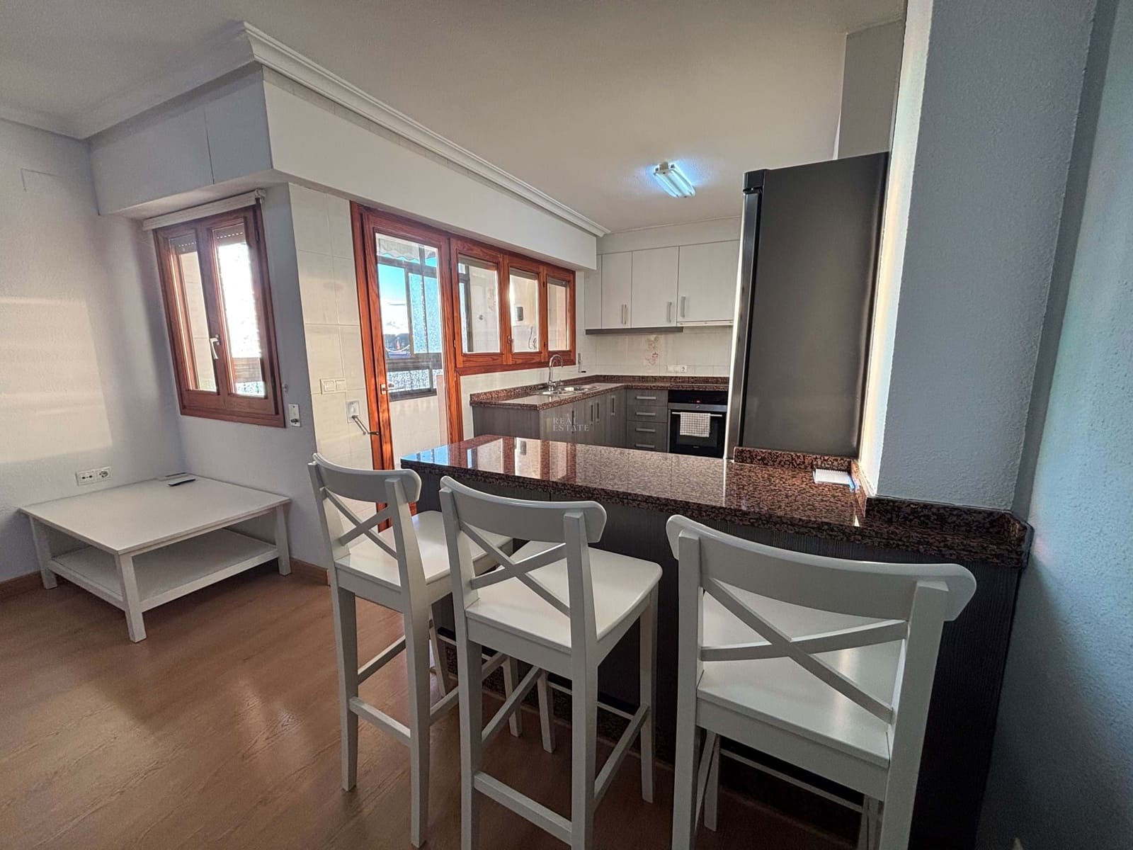 3 makuuhuone Kattohuoneisto myytävänä paikassa El Campello - 324 900 € (Ref: 9548619)