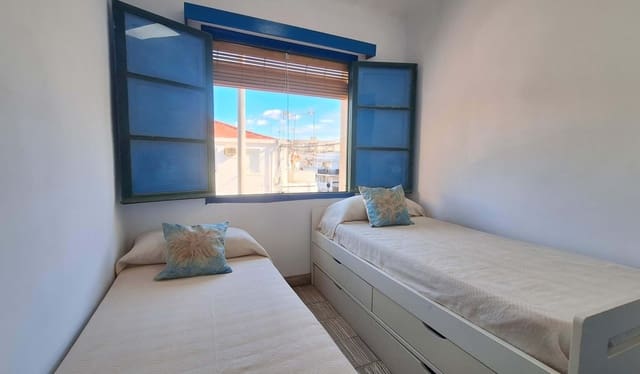 Apartamento de 3 habitaciones en Santa Pola en venta - 191.000 € (Ref: 9559028)