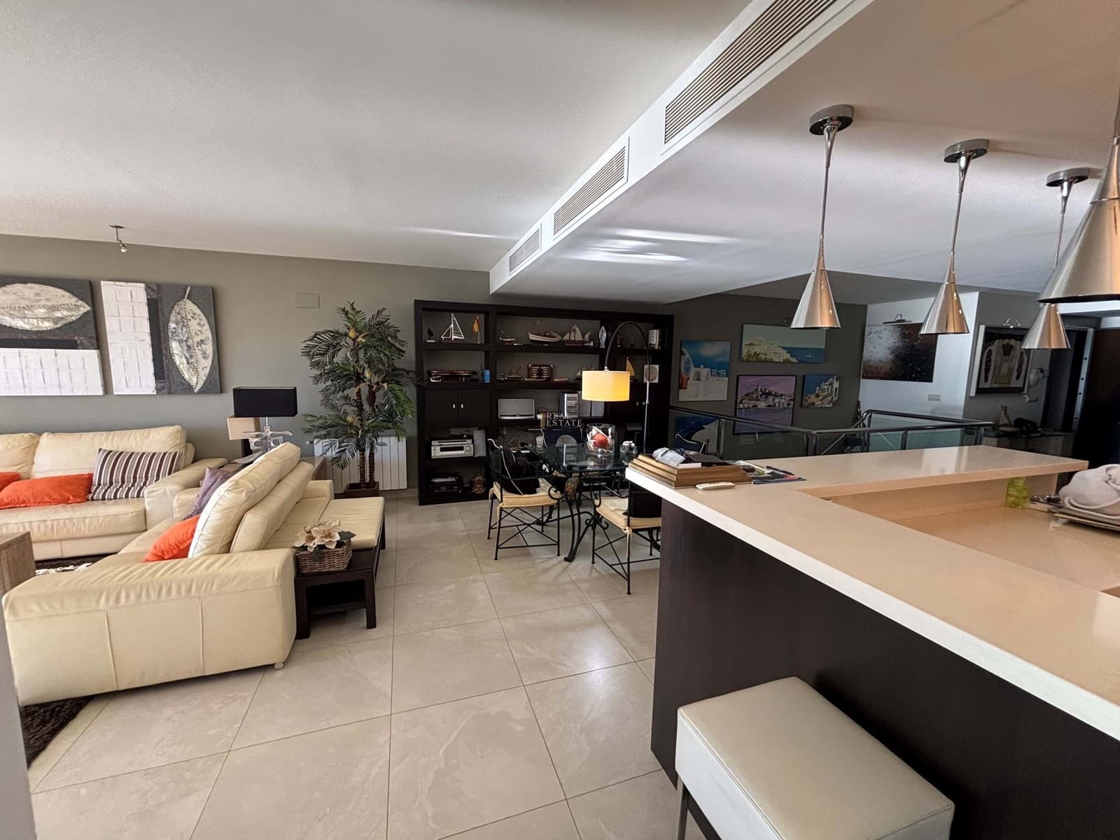 1 chambre Appartement à vendre à El Campello avec garage - 1 200 000 € (Ref: 9559766)