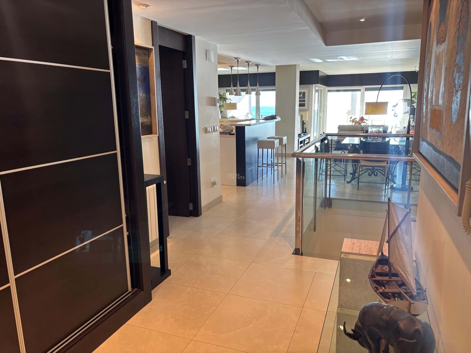 1 chambre Appartement à vendre à El Campello avec garage - 1 200 000 € (Ref: 9559766)