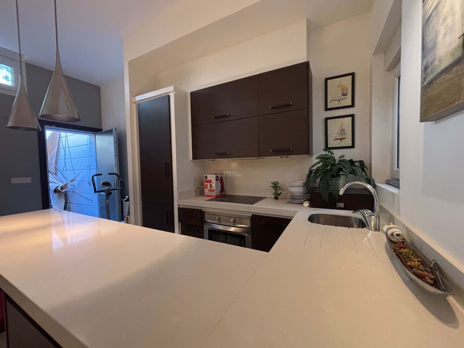 1 chambre Appartement à vendre à El Campello avec garage - 1 200 000 € (Ref: 9559766)