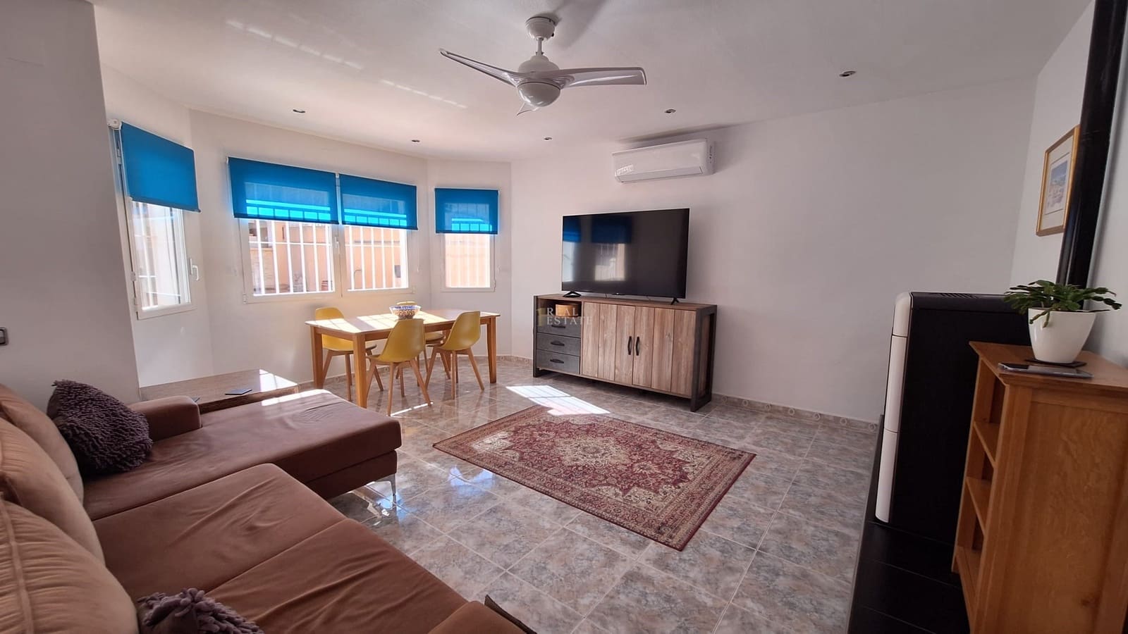 4 soveværelse Villa til salg i Alfaz del Pi / L'Alfas del Pi med swimmingpool garage - € 495.000 (Ref: 9570244)