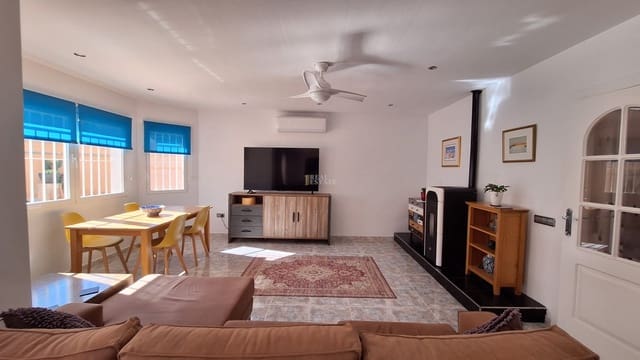 4 soveværelse Villa til salg i Alfaz del Pi / L'Alfàs del Pi med swimmingpool garage - € 495.000 (Ref: 9570244)