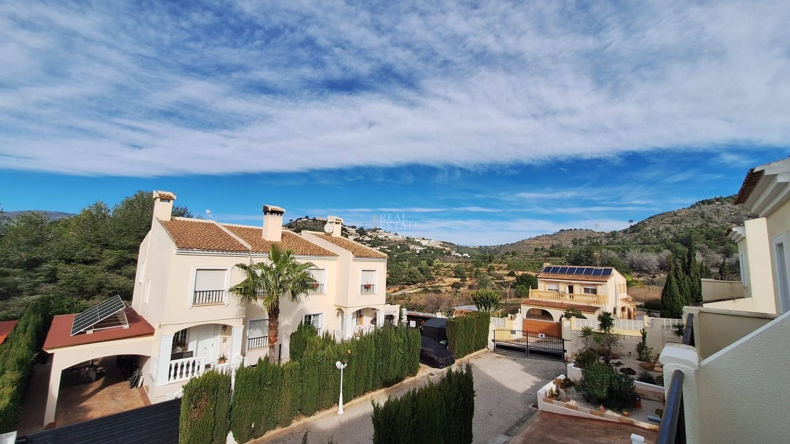 3 soverom Hus til salgs i Calpe / Calp med svømmebasseng - € 279 950 (Ref: 9570348)