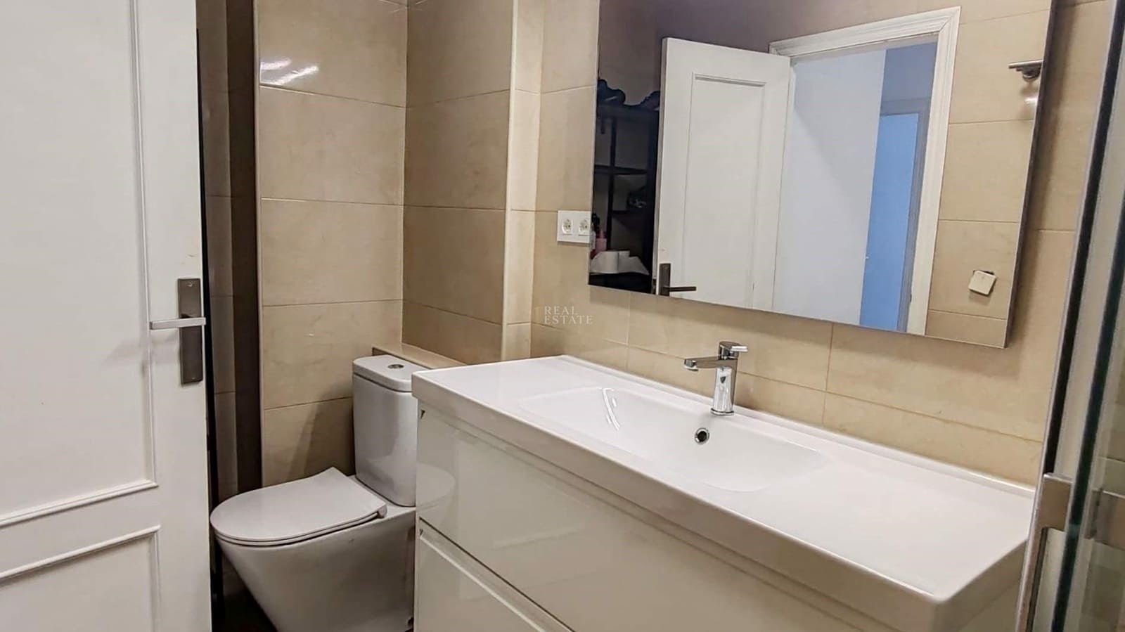 3 Zimmer Apartment zu verkaufen in La Manga del Mar Menor mit Pool Garage - 175.000 € (Ref: 9575018)