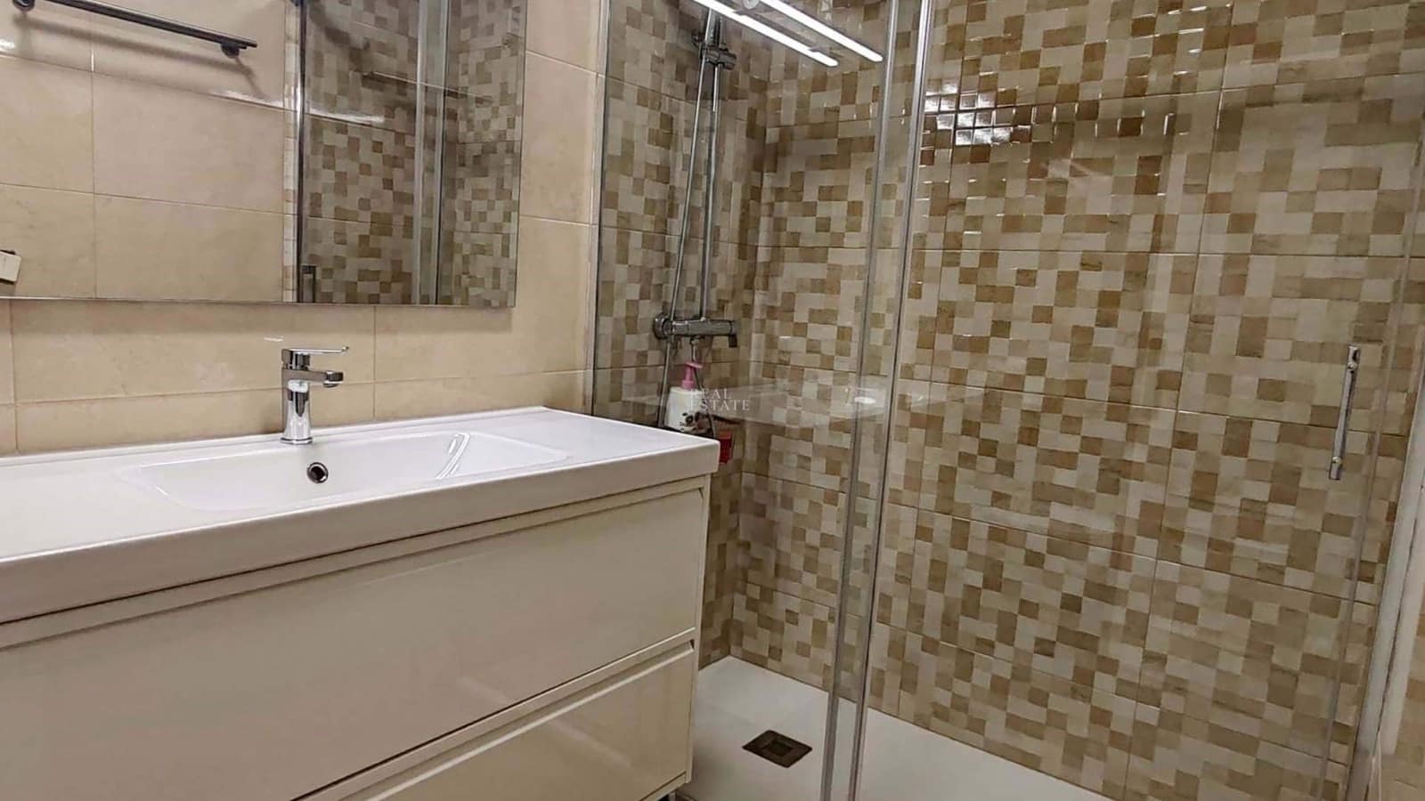 3 Zimmer Apartment zu verkaufen in La Manga del Mar Menor mit Pool Garage - 175.000 € (Ref: 9575018)