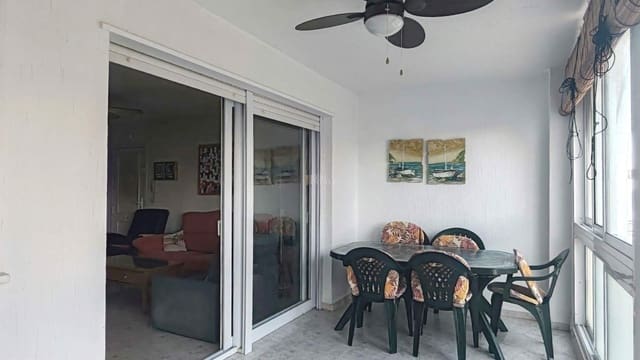 2 chambre Appartement à vendre à La Manga del Mar Menor avec piscine garage - 160 000 € (Ref: 9575130)
