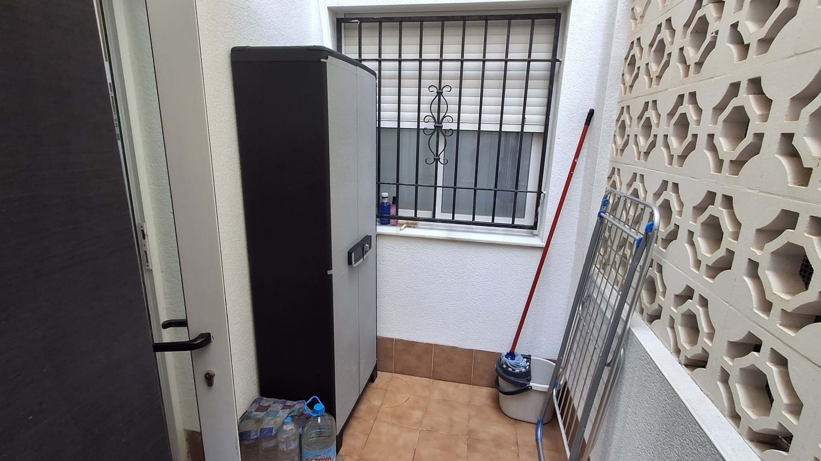 3 sypialnia Bungalow na sprzedaż w Elche / Elx z basenem garażem - 360 000 € (Ref: 9575131)