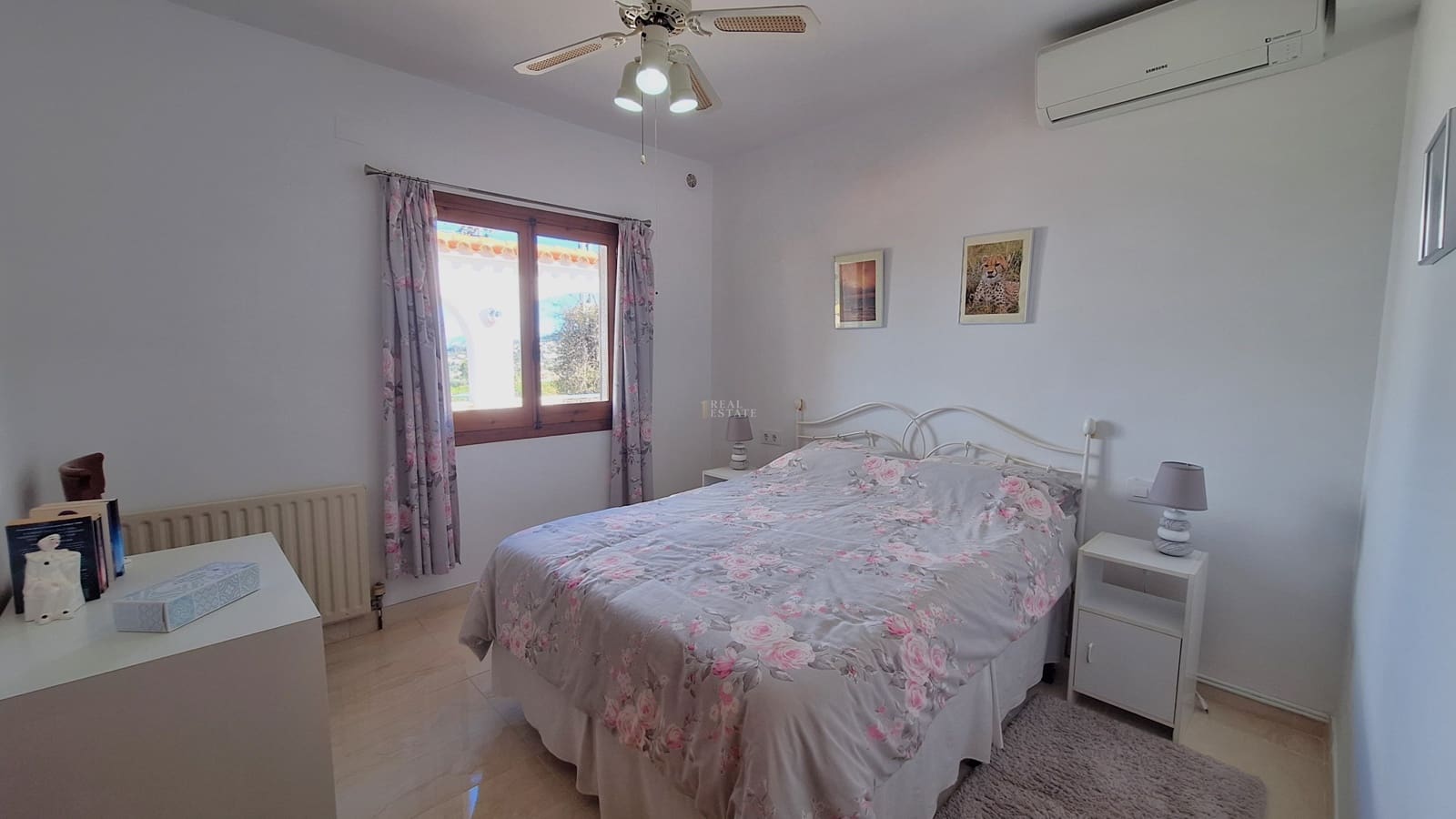 4 bedroom Villa for sale in Orba with pool garage - € 449,950 (Ref: 9583427)