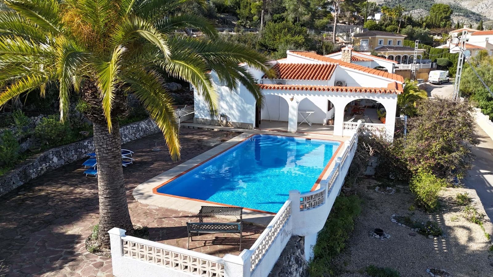 4 bedroom Villa for sale in Orba with pool garage - € 449,950 (Ref: 9583427)