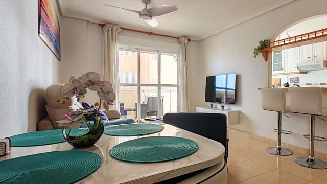 1 quarto Apartamento para venda em La Manga del Mar Menor com piscina garagem - 135 000 € (Ref: 9585058)