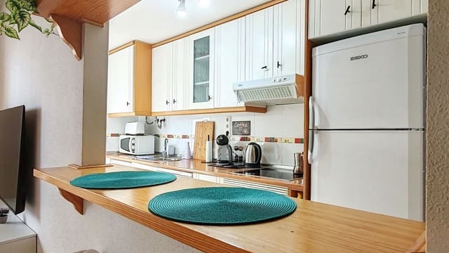 1 quarto Apartamento para venda em La Manga del Mar Menor com piscina garagem - 135 000 € (Ref: 9585058)