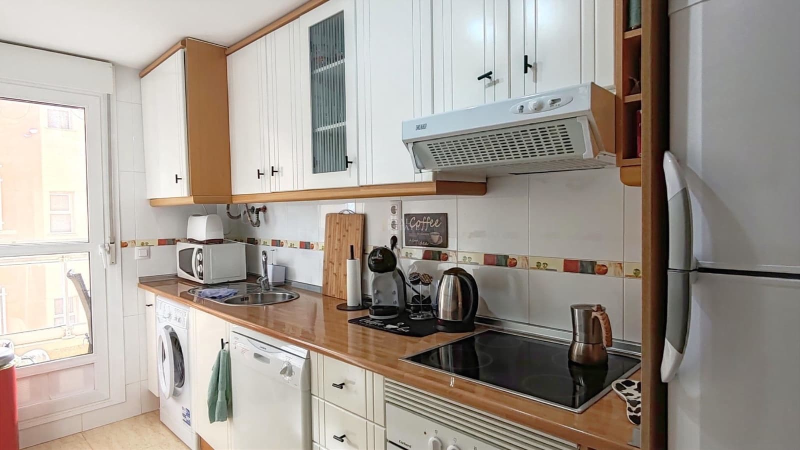 1 quarto Apartamento para venda em La Manga del Mar Menor com piscina garagem - 135 000 € (Ref: 9585058)