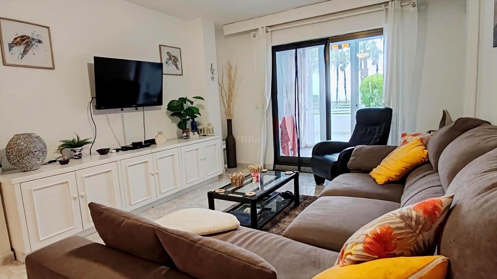 2 chambre Appartement à vendre à La Manga del Mar Menor avec piscine garage - 149 500 € (Ref: 9585206)