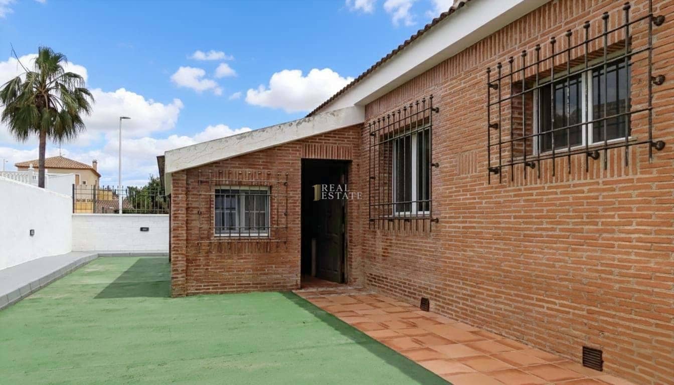 4 quarto Moradia para venda em La Manga del Mar Menor com garagem - 565 000 € (Ref: 9591960)