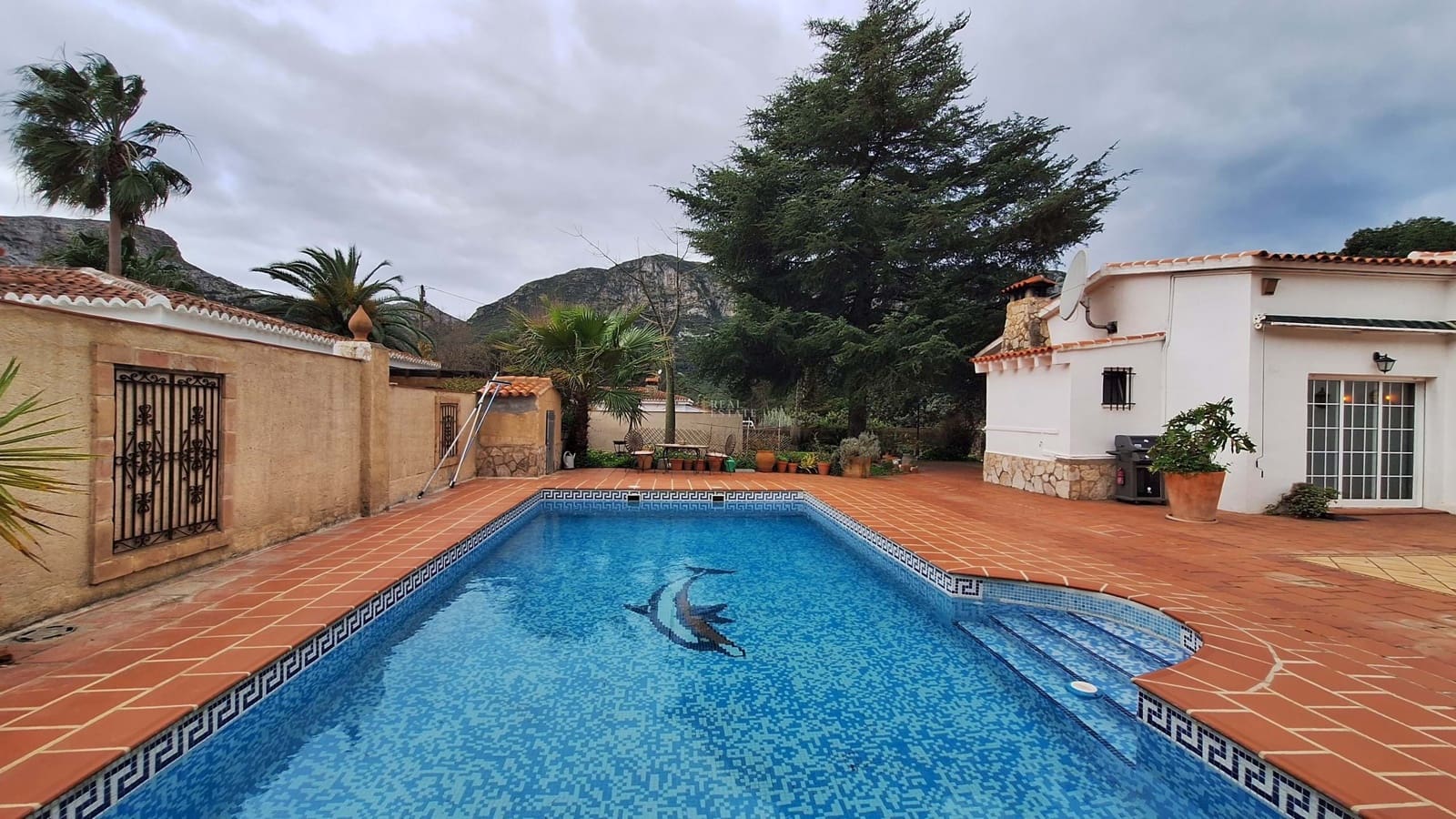 3 makuuhuone Huvila myytävänä paikassa Barx mukana uima-altaan 
autotalli - 345 000 € (Ref: 9598399)