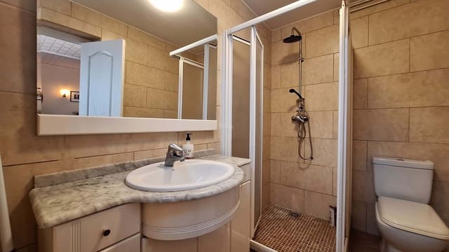 3 makuuhuone Huvila myytävänä paikassa Barx mukana uima-altaan 
autotalli - 345 000 € (Ref: 9598399)