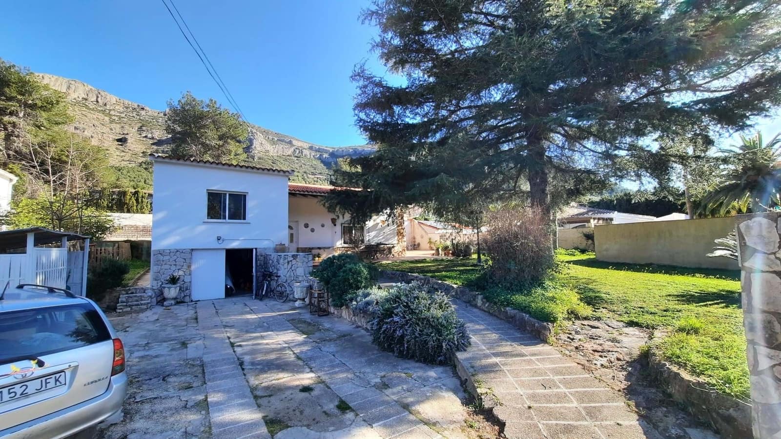 3 bedroom Villa for sale in Barx with pool garage - € 345,000 (Ref: 9598399)