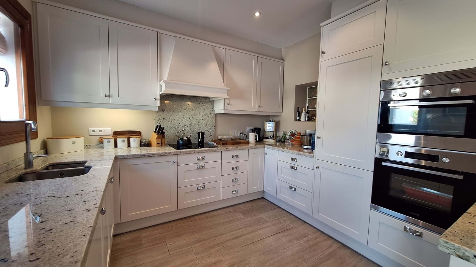 Casa de 3 habitaciones en Orba en venta - 350.000 € (Ref: 9603232)