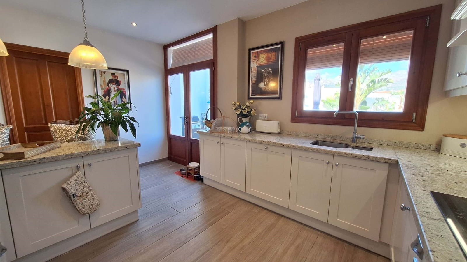 Casa de 3 habitaciones en Orba en venta - 350.000 € (Ref: 9603232)