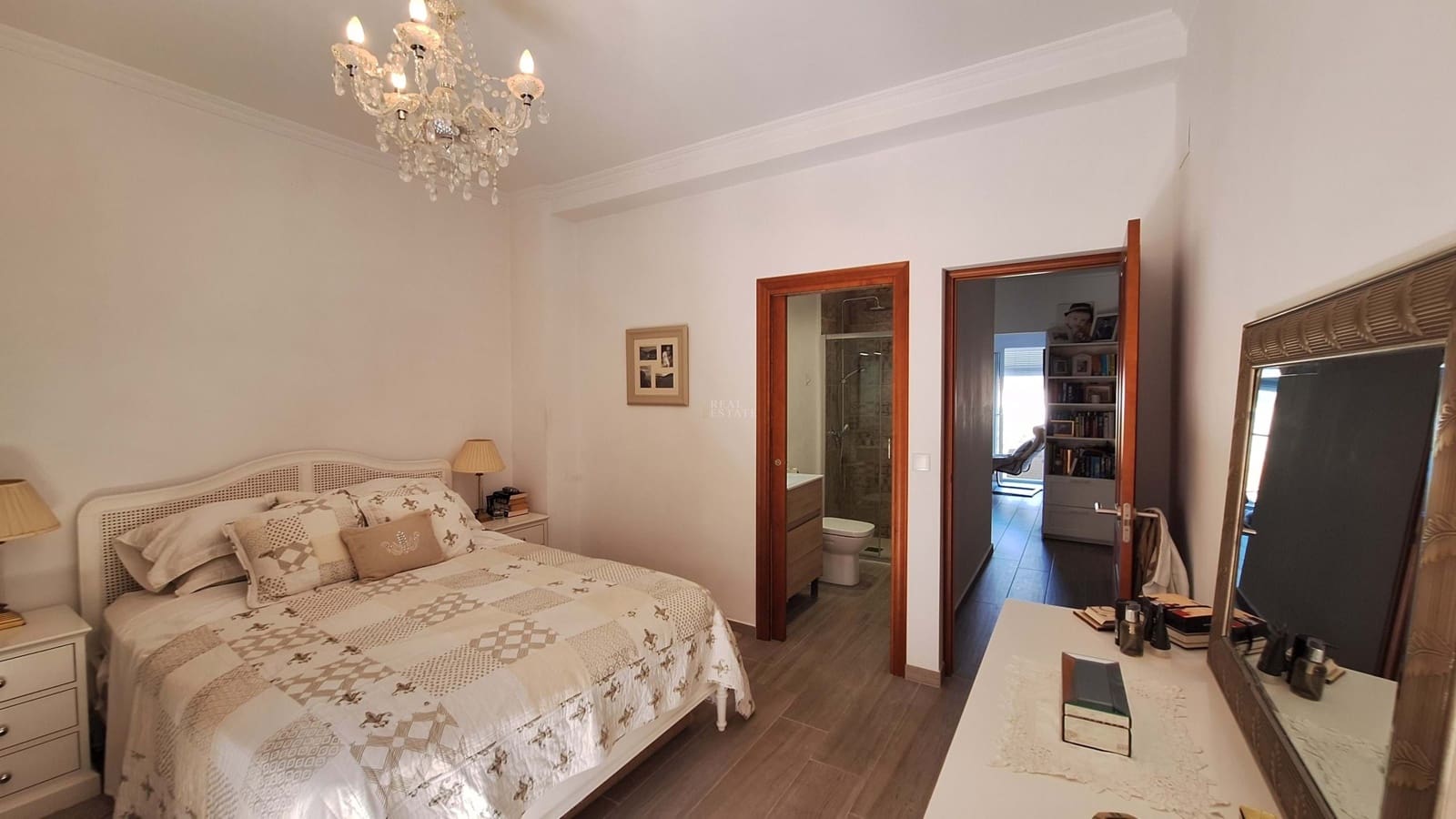 Casa de 3 habitaciones en Orba en venta - 350.000 € (Ref: 9603232)