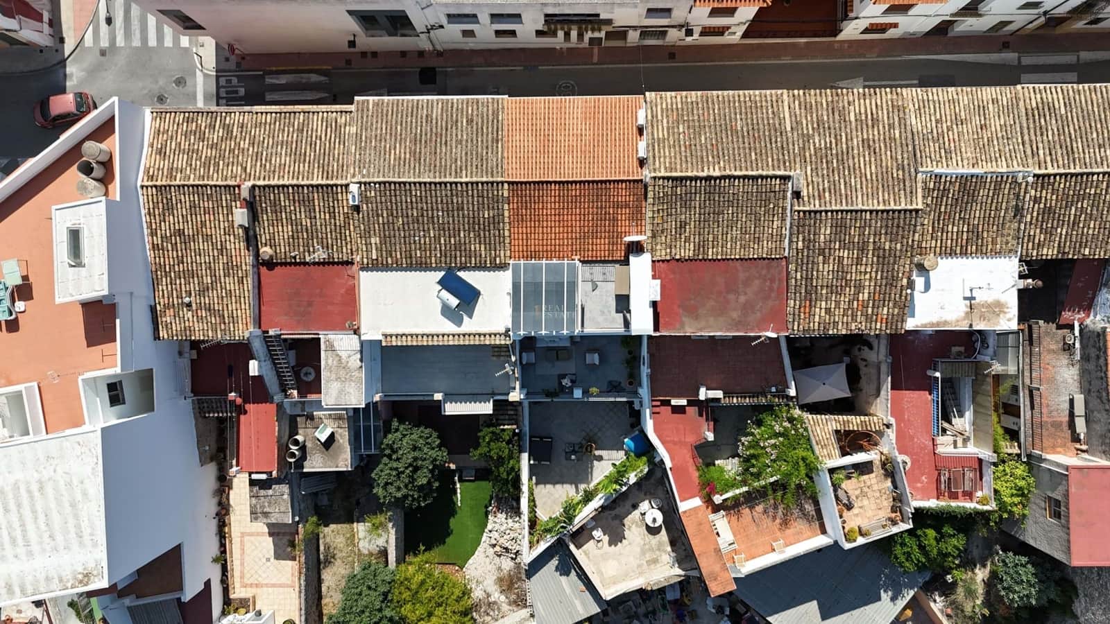 Casa de 3 habitaciones en Orba en venta - 350.000 € (Ref: 9603232)