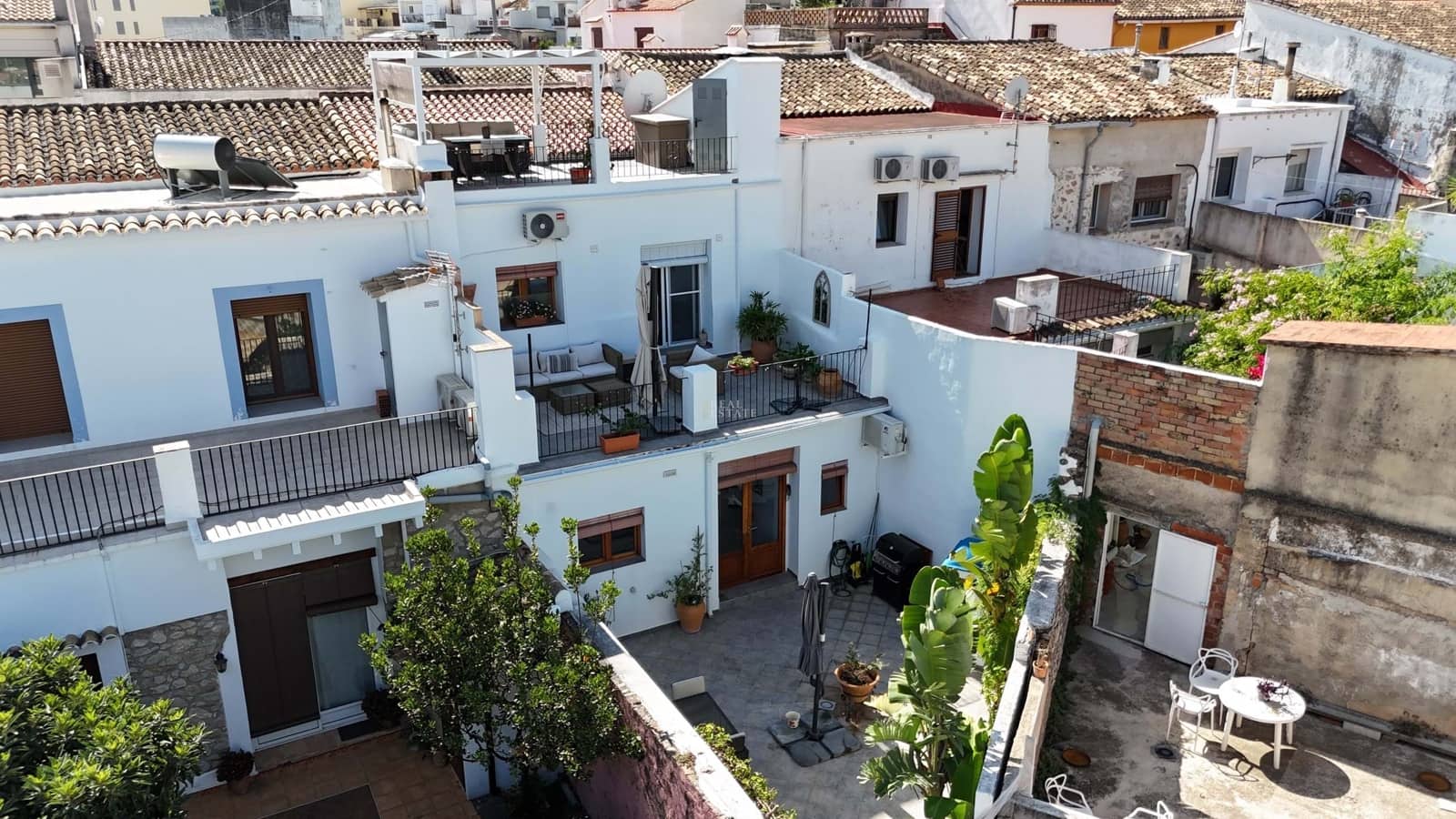 Casa de 3 habitaciones en Orba en venta - 350.000 € (Ref: 9603232)