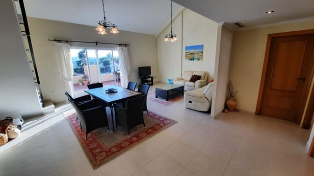 Apartamento de 4 habitaciones en Dénia en venta con piscina garaje - 410.000 € (Ref: 9610653)