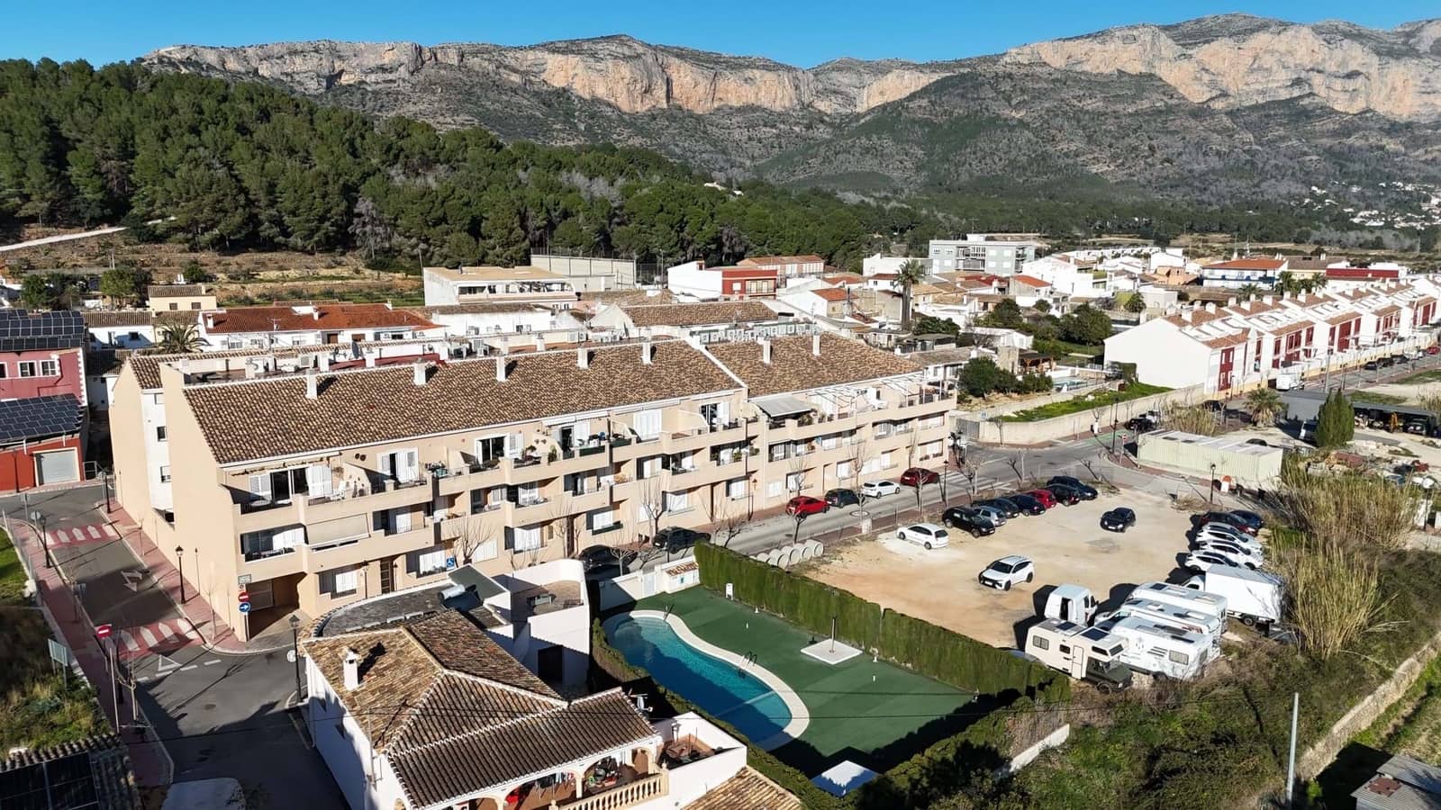 Apartamento de 4 habitaciones en Dénia en venta con piscina garaje - 410.000 € (Ref: 9610653)