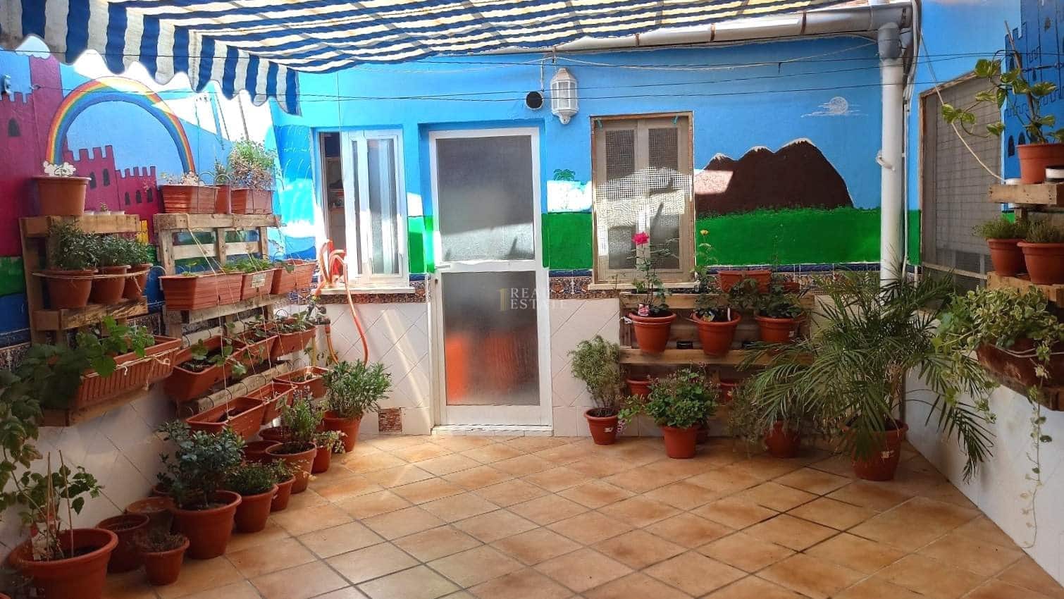 4 soverom Hus til salgs i Beniajan med garasje - € 230 000 (Ref: 9611921)