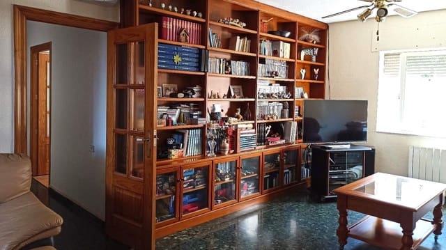 4 soverom Hus til salgs i Beniaján, Murcia by med garasje - € 230 000 (Ref: 9611921)