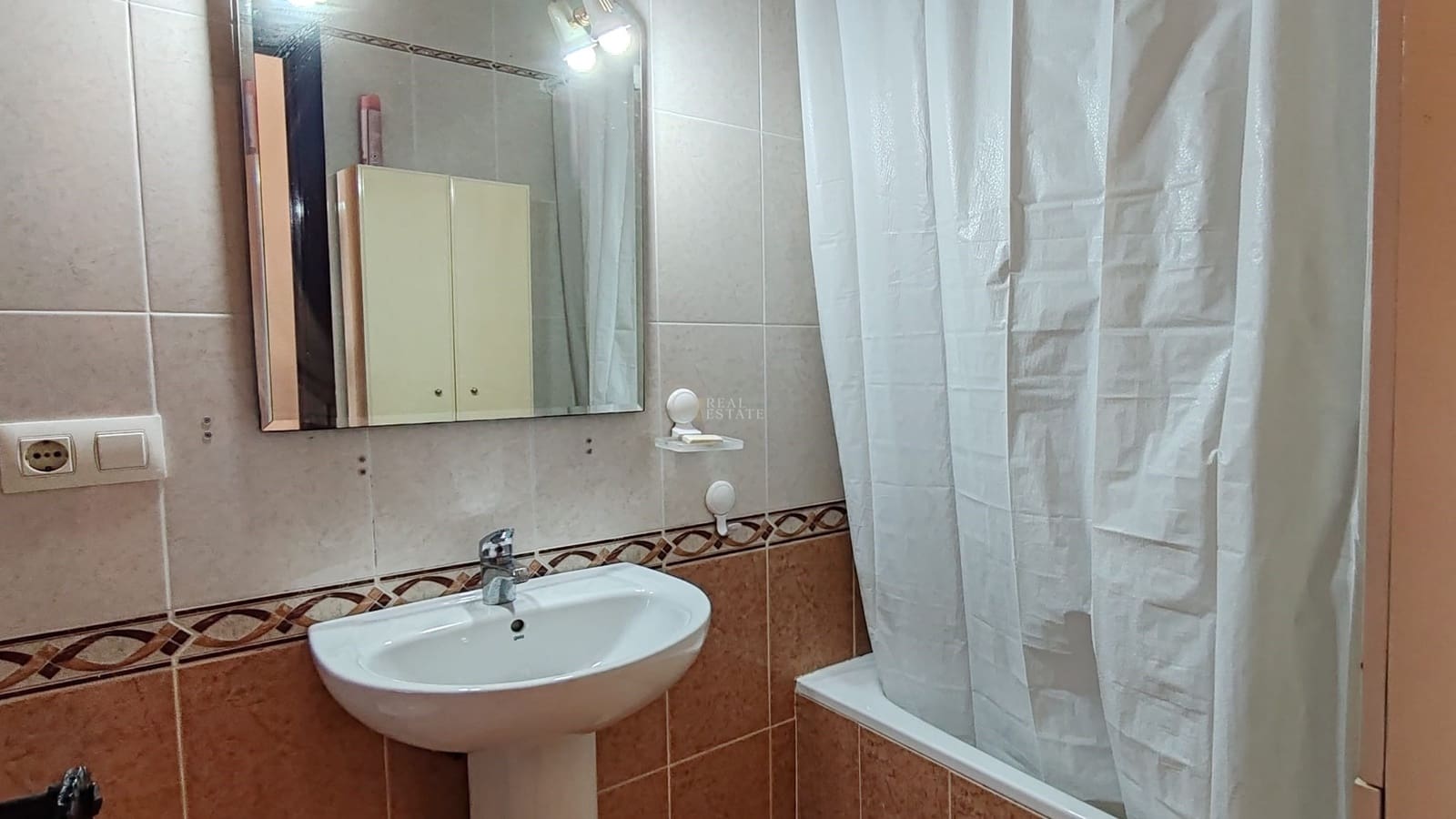 2 sypialnia Apartament na sprzedaż w Los Belones z basenem garażem - 102 500 € (Ref: 9617141)