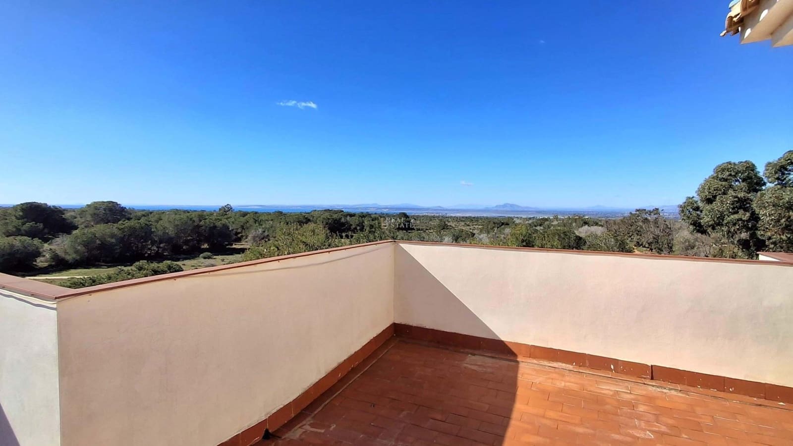 2 makuuhuone Huoneisto myytävänä paikassa Elche / Elx mukana uima-altaan 
autotalli - 280 000 € (Ref: 9618741)