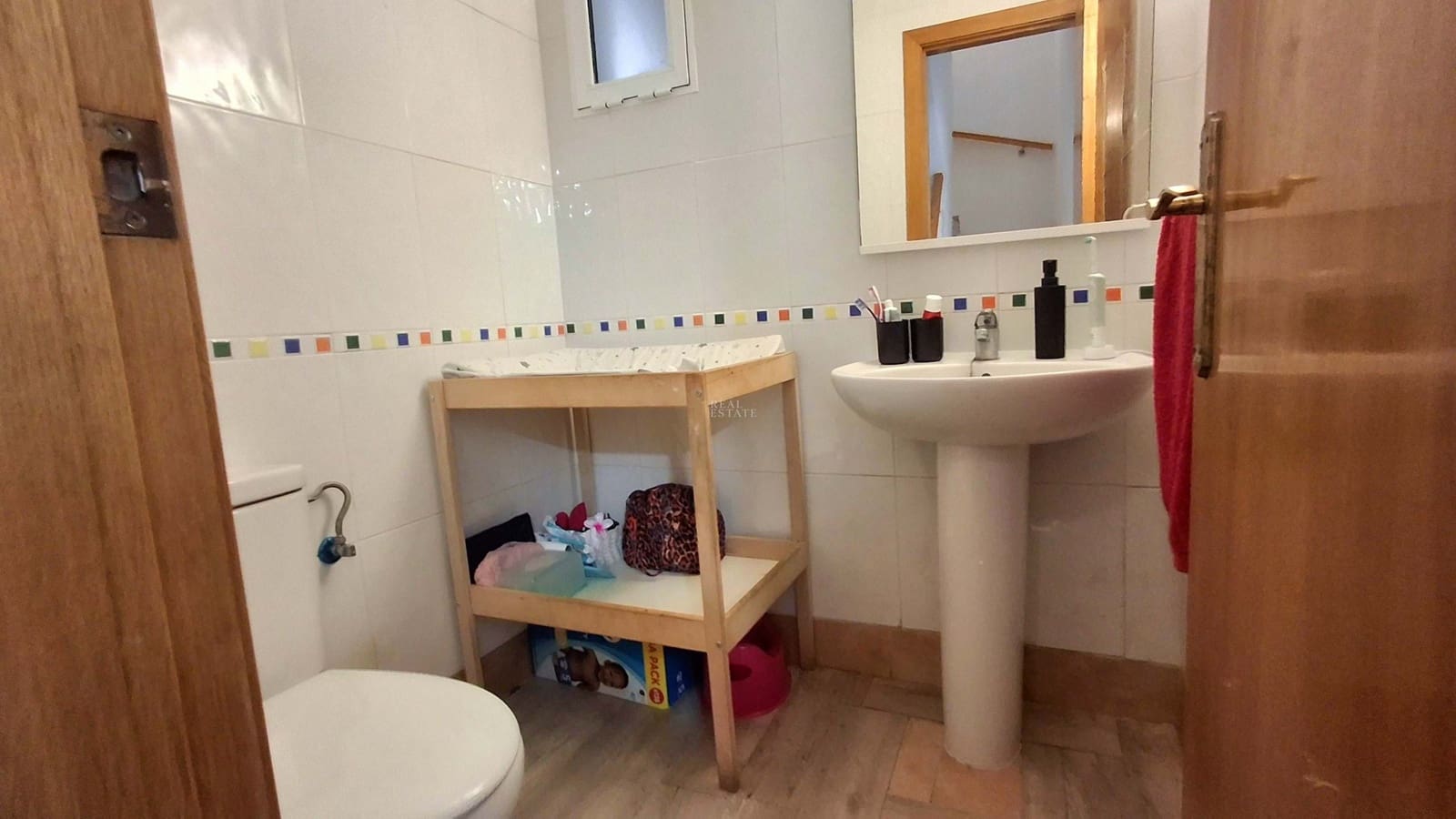 2 makuuhuone Huoneisto myytävänä paikassa Elche / Elx mukana uima-altaan 
autotalli - 280 000 € (Ref: 9618741)