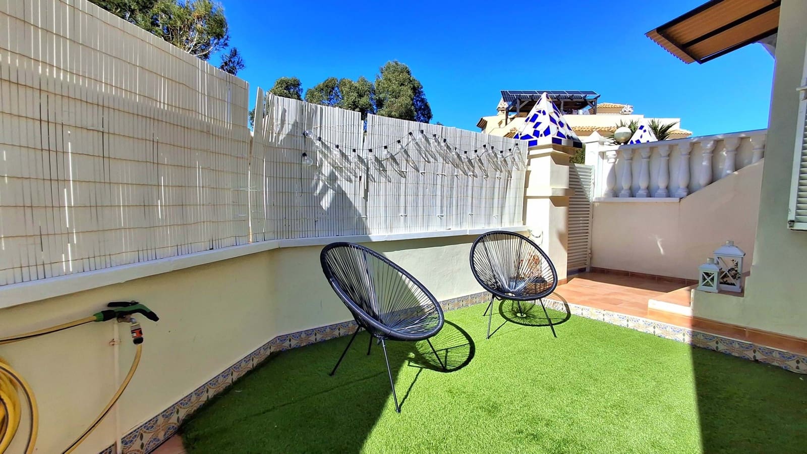 2 makuuhuone Huoneisto myytävänä paikassa Elche / Elx mukana uima-altaan 
autotalli - 280 000 € (Ref: 9618741)