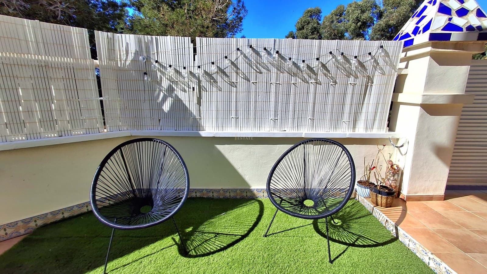 2 makuuhuone Huoneisto myytävänä paikassa Elche / Elx mukana uima-altaan 
autotalli - 280 000 € (Ref: 9618741)