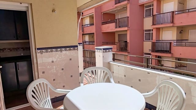 2 soveværelse Lejlighed til salg i La Manga del Mar Menor med garage - € 135.000 (Ref: 9624286)