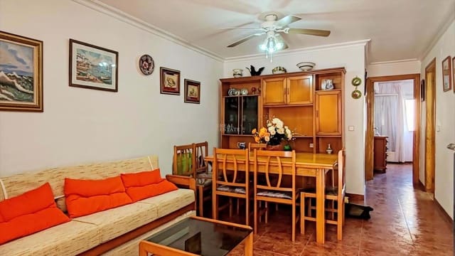 2 soveværelse Lejlighed til salg i La Manga del Mar Menor med garage - € 135.000 (Ref: 9624286)