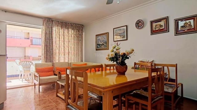 2 soveværelse Lejlighed til salg i La Manga del Mar Menor med garage - € 135.000 (Ref: 9624286)