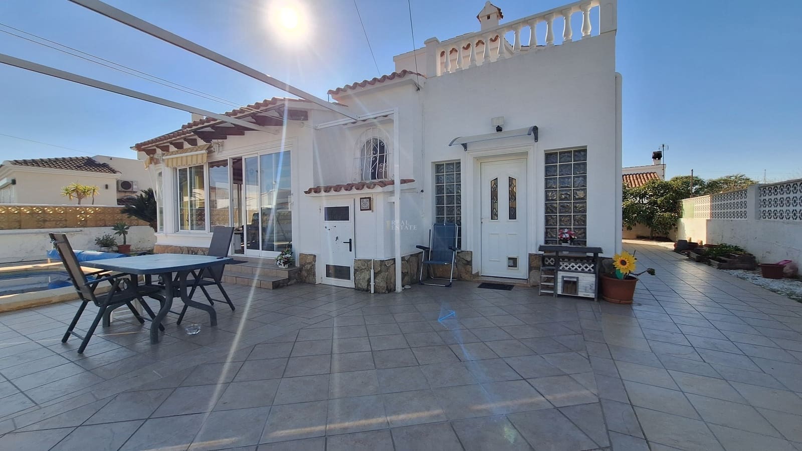 4 bedroom Villa for sale in Els Poblets with pool - € 575,000 (Ref: 9626940)
