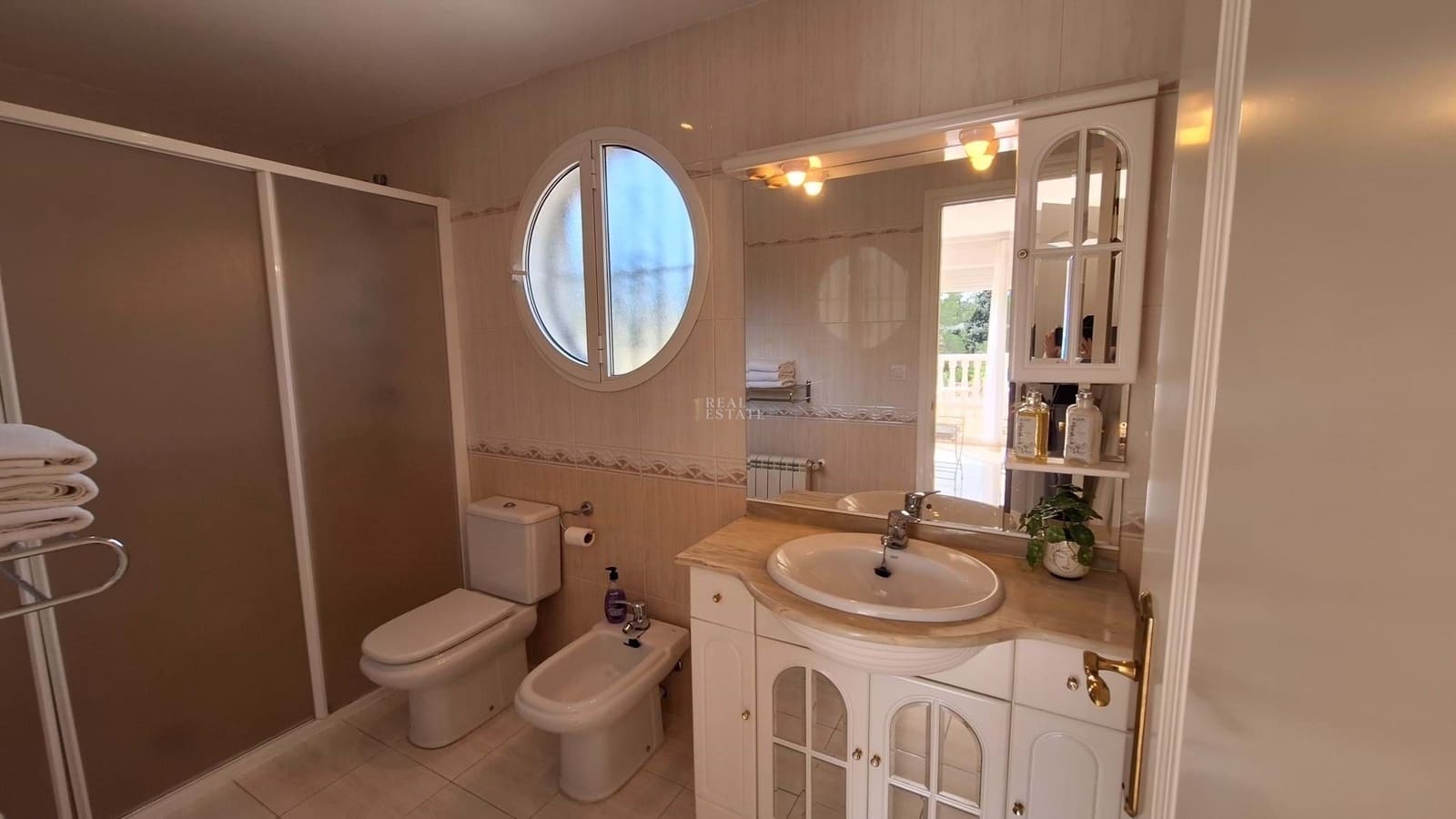 Chalet de 4 habitaciones en Barx en venta con piscina garaje - 399.000 € (Ref: 9629433)