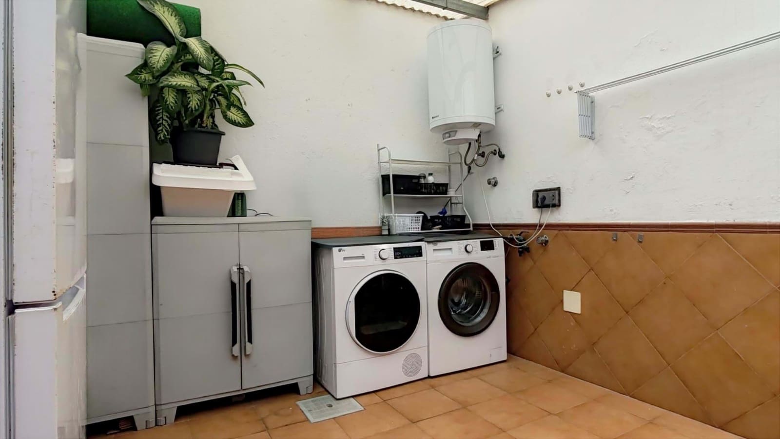 3 slaapkamer Appartement te koop in Cartagena - € 200.000 (Ref: 9634803)