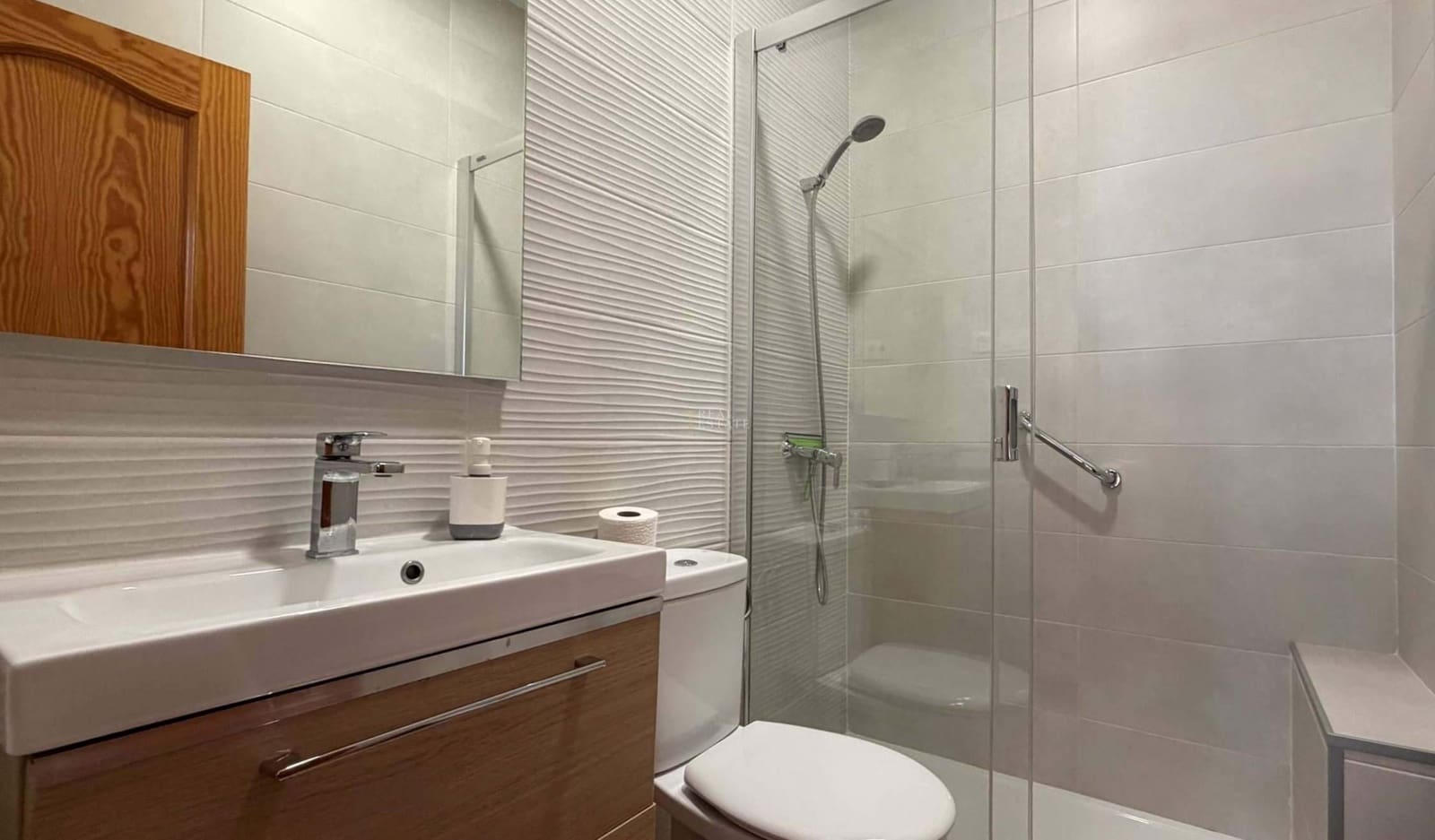 Casa de 3 habitaciones en Alicante / Alacant ciudad en venta - 359.900 € (Ref: 9638113)