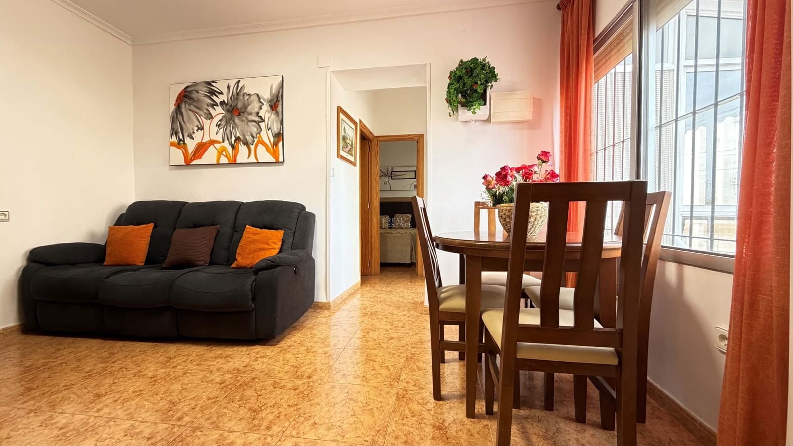 Casa de 3 habitaciones en Alicante / Alacant ciudad en venta - 359.900 € (Ref: 9638113)