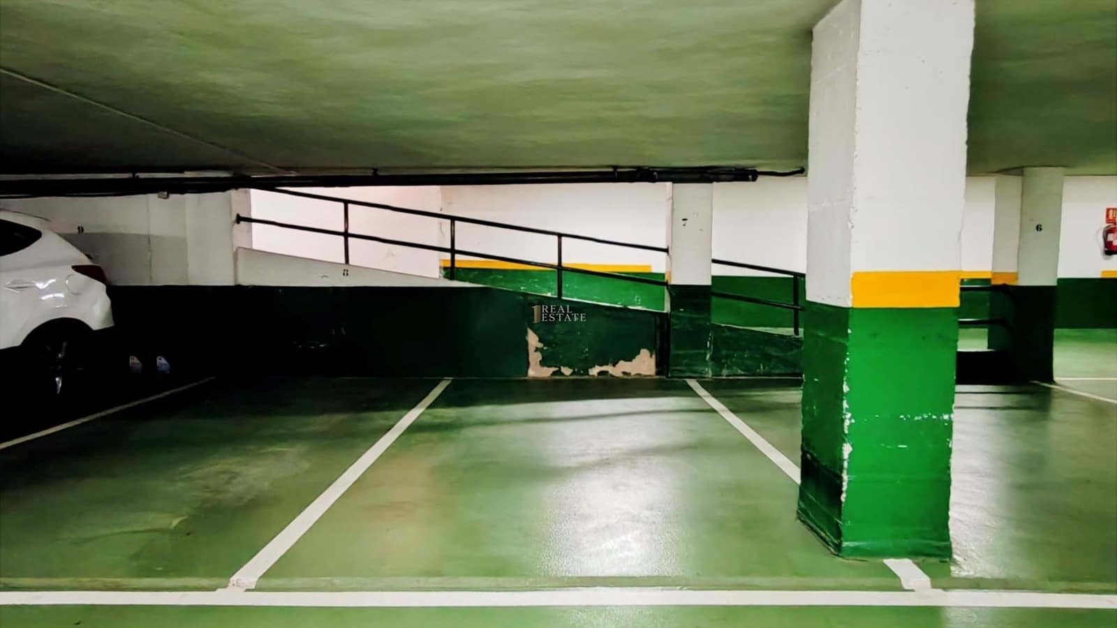 4 bedroom Apartment for sale in Cartagena with garage - € 410,000 (Ref: 9641387)