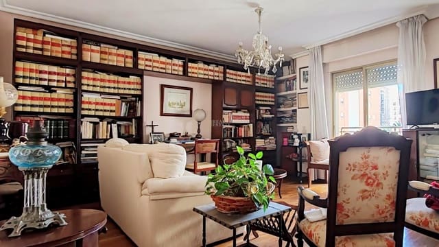 Apartamento de 4 habitaciones en Cartagena en venta con garaje - 410.000 € (Ref: 9641387)