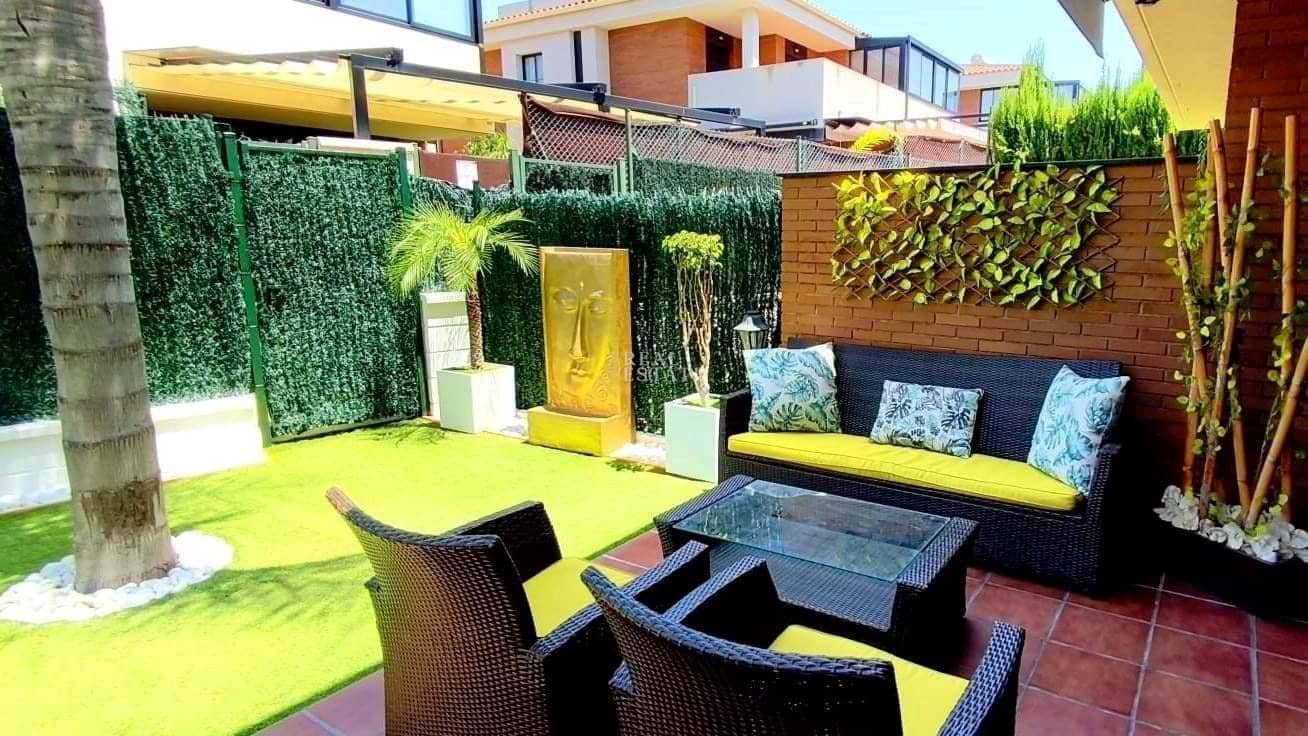 3 soverom Villa til salgs i Molina de Segura med svømmebasseng garasje - € 349 000 (Ref: 9642834)